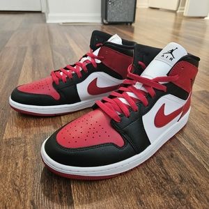 Nike Air Jordan 1 Mid
